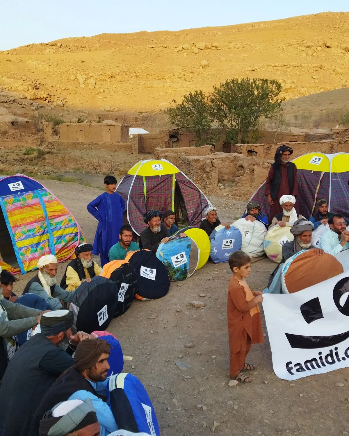 Emergency relief field documentation
